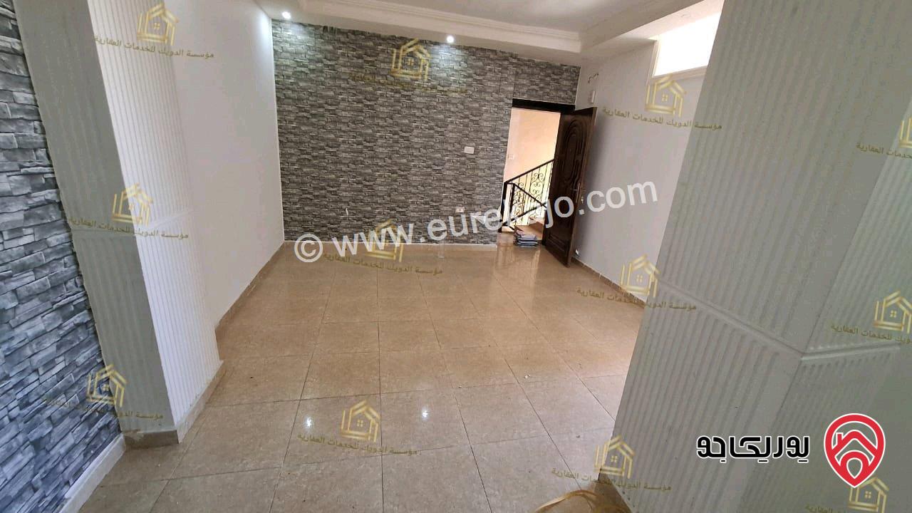 شقة فارغة طابق ثالث مساحة 110م للإيجار في عمان - تلاع العلي 