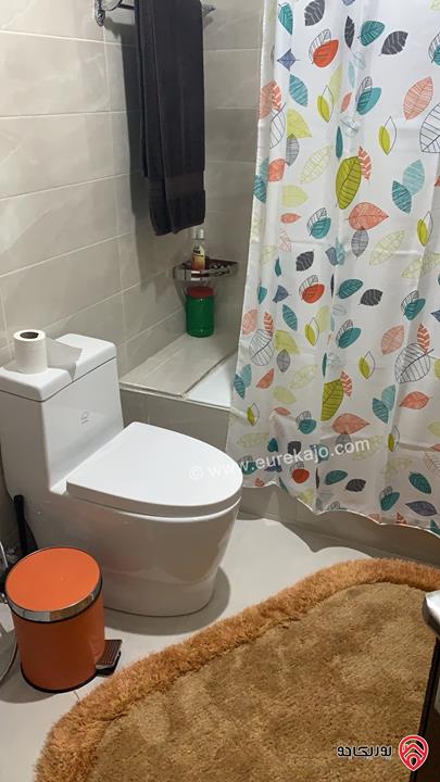 شقة طابق ثالث مساحة 150م مع روف 150م للبيع في عمان - طبربور 