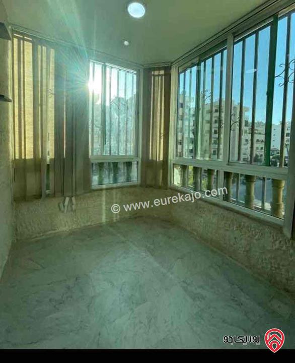 شقة فارغة طابق ثالث مساحة 190م للإيجار في عمان - تلاع العلي 