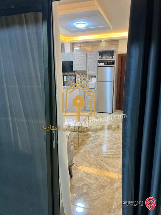 شقة مفروشة سوبر ديلوكس طابق ثاني مساحة 40م للإيجار في عمان - شارع الجامعة 