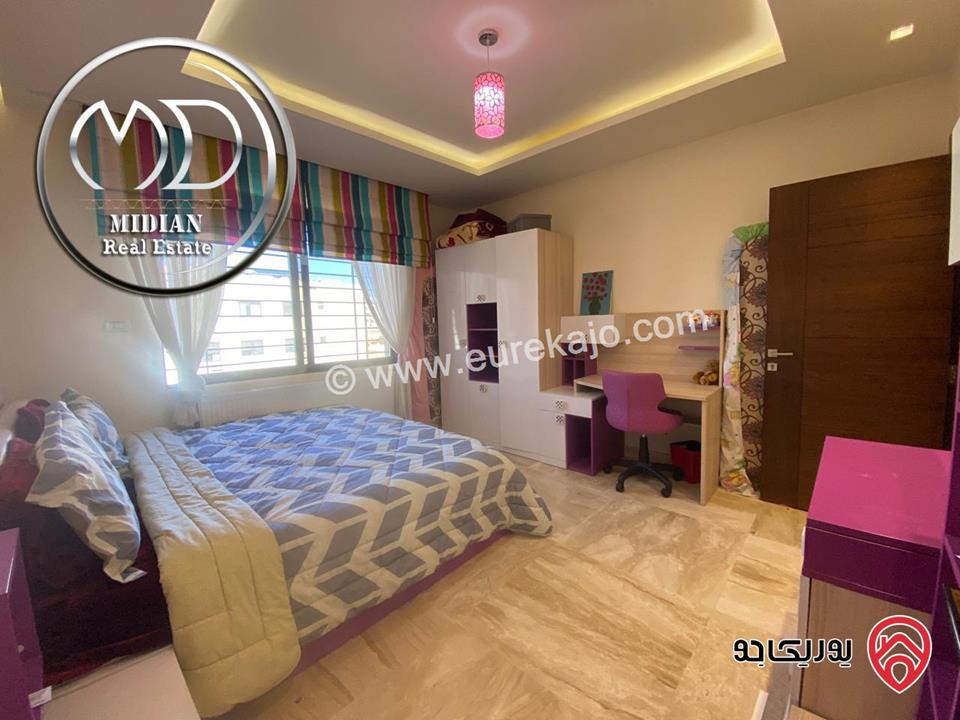 شقة مفروشة طابق أخير مع روف للايجار في عمان - خلدا - العوجانية مساحة 320م مع تراسات تشطيبات ديكورات فاخرة اطلالة جميلة