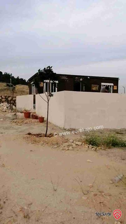 مزرعة مساحة 3400م للبيع في شرق جرش منطقة شاليهات عالية ومطلة