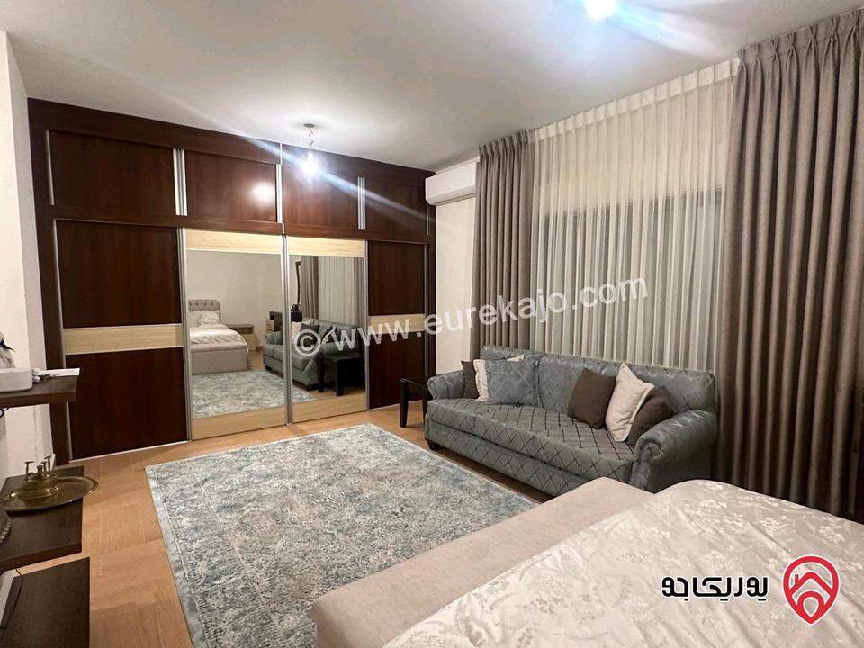 شقة مفروشة طابق ثالث مساحة 200م للايجار في عمان - الرابية 