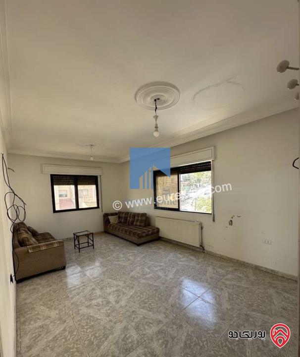 شقة مميزة للبيع في عمان - خلدا قرب دوار السكر طابق ثاني 120م بسعر مغري