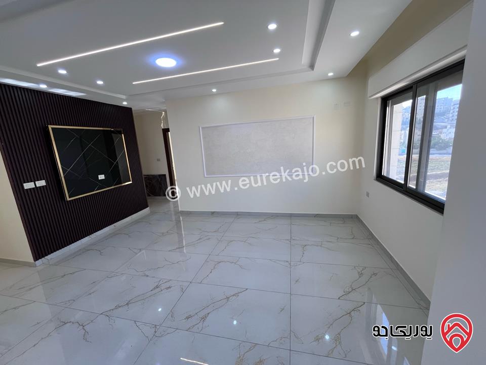 شقة سكنية طابق اول مساحة 126م للبيع في عمان - البنيات