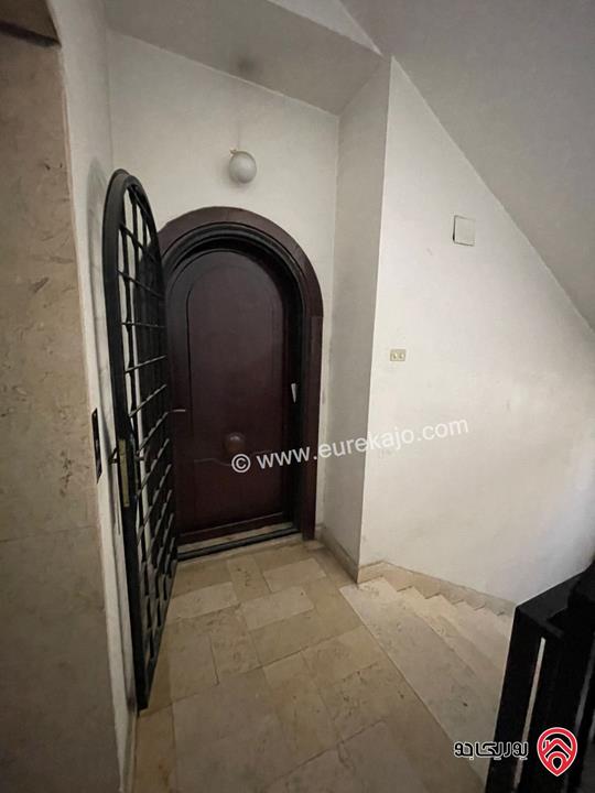 روف طابقينمساحة 233م داخلي و 127م خارجي للبيع في عمان - الجاردنز