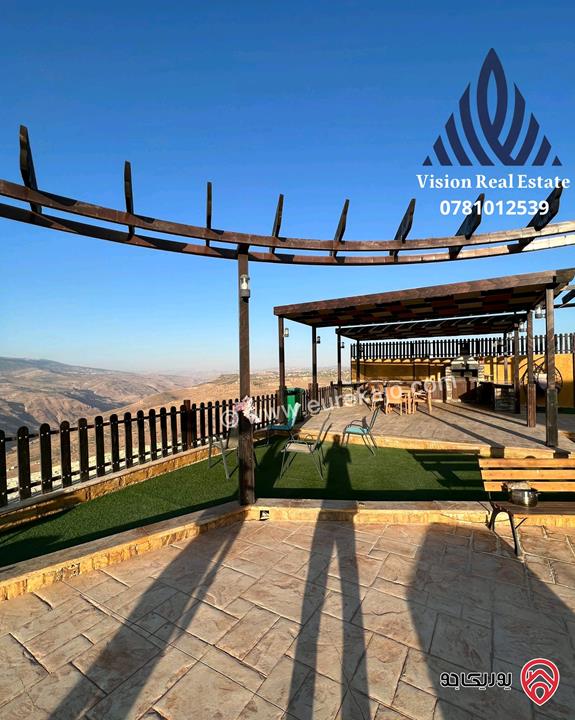مزرعة مساحة الأرض 4 دونم و البناء 1250م للبيع في السلط - الصبيحي