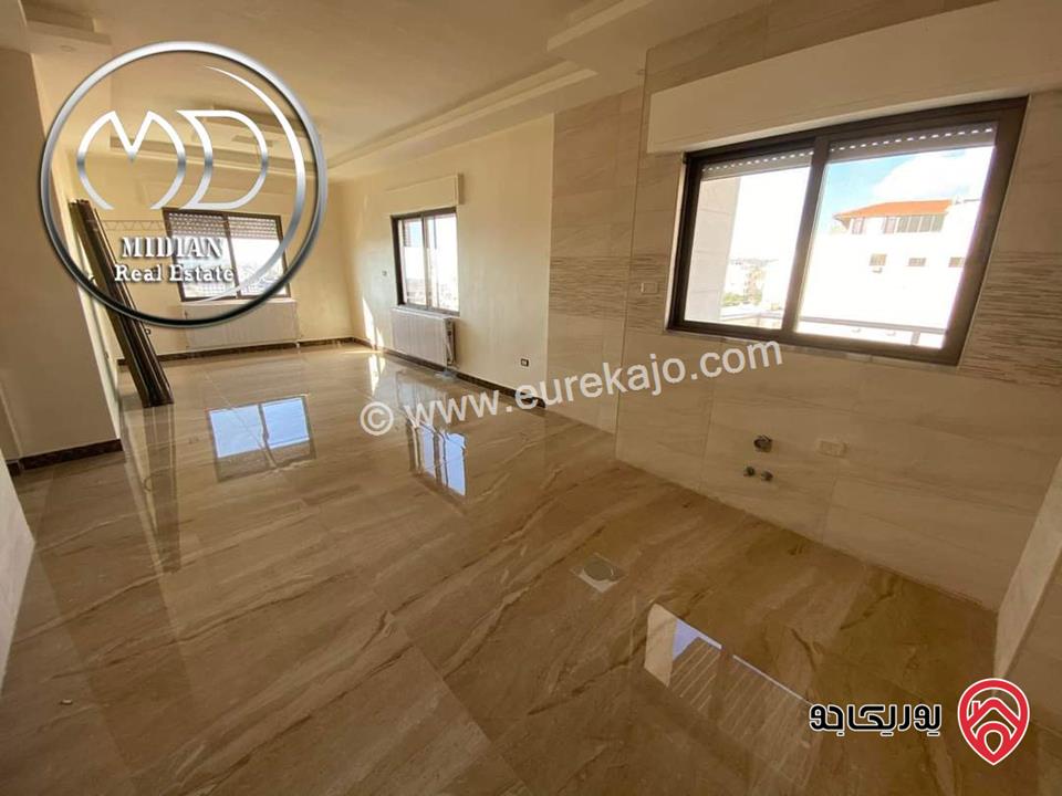 شقق دوبلكس جديدة طابق أخير مع روف للبيع في عمان - الجندويل مساحات 160م & 200م مع تراسات بأسعار مميزة جداً