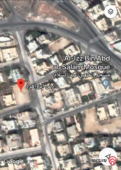 ارض سكنية  مميزة للبيع من المالك مباشرة الزرقاء/الزواهره مساحة كبيرة ٧٩٣م٢ على شارعين
