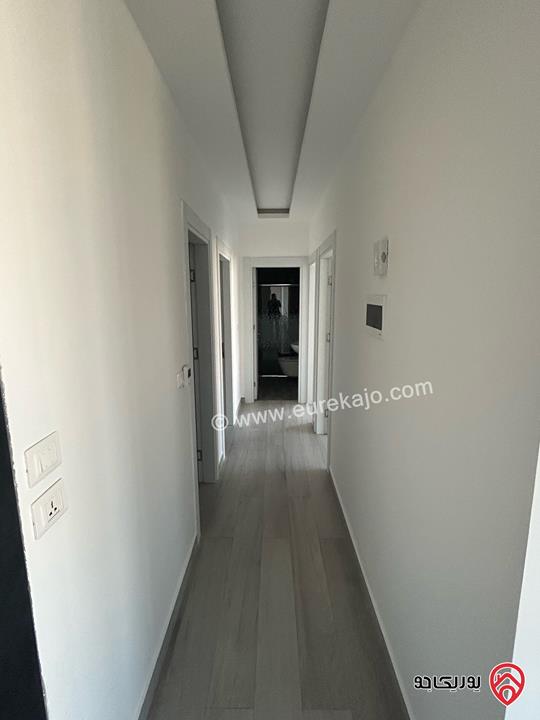 شقة طابقية سوبر ديلوكس مساحة 190م للايجار في مشروع أوكسجين في عمان - حي الياسمين رجم عميش 