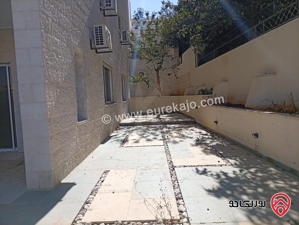 بناية سكنية على ارض 814م للبيع في عمان - عبدون – نظام شقق مستقلة