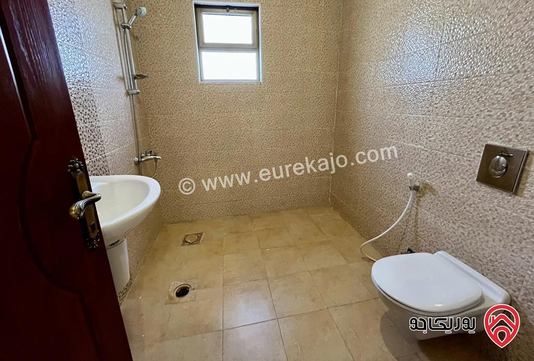 شقة دوبلكس طابق أرضي مساحة 324م للبيع في عمان - ام السماق 