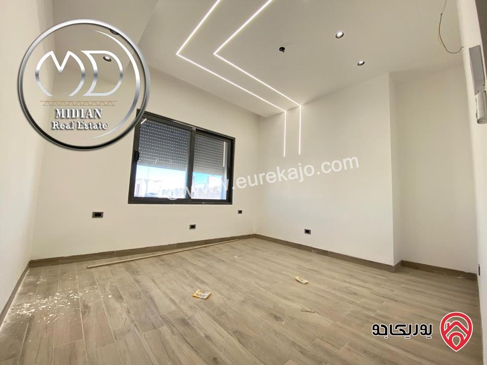 شقق فارغة للايجار في عمان - الرابية مساحات 180م تشطيبات و ديكورات عصرية فاخرة اطلالة جميلة جديدة لم تسكن