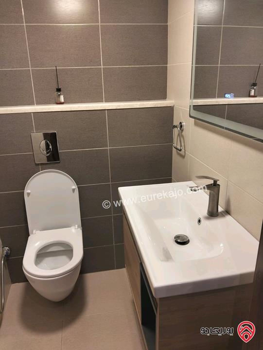 شقة فارغة طابق أول مساحة 90م للايجار في عمان - ضاحية النخيل 