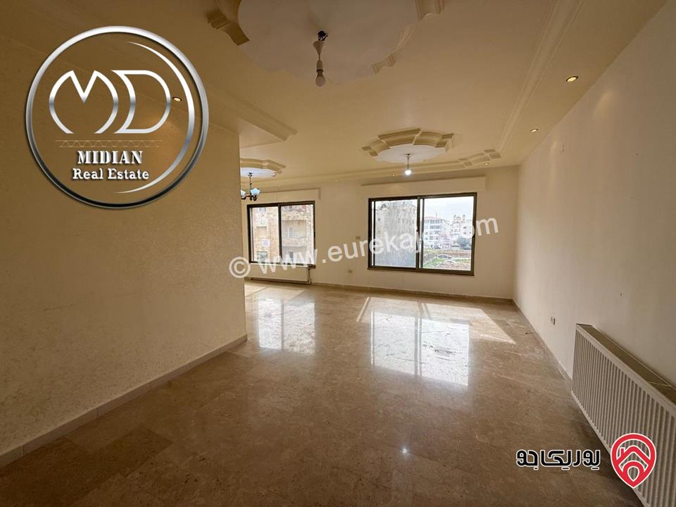 شقة فارغة للايجار في عمان - خلدا مساحة 200م طابق ثاني تشطيبات سوبر ديلوكس اطلالة جميلة 