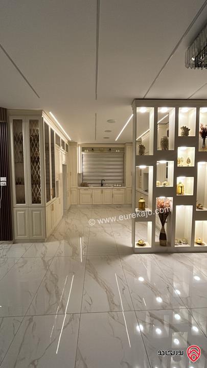 فيلا جديدة على شارعين مساحة 427م على أرض 505م للبيع في عمان - شفا بدران قرب دوار البحرية