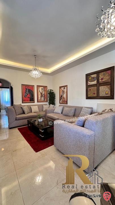 شقة سكنية مميزة مساحة 130 متر طابق ثاني للبيع في عمان - ضاحية النخيل 