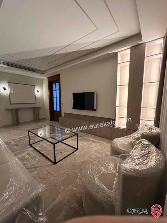 شقة فاخرة مفروشة مساحة 240م للإيجار السنوي في عمان - عبدون