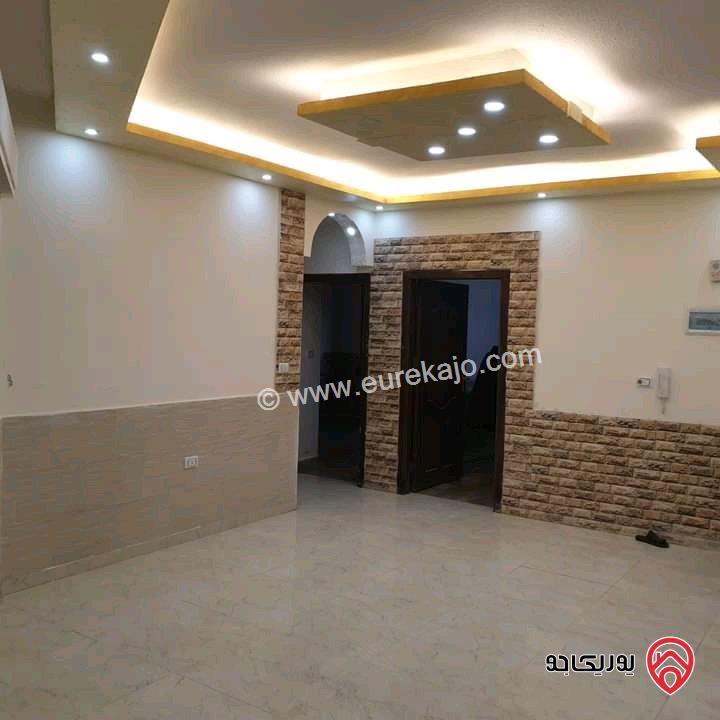 شقة ديلوكس تسوية مساحة 180م داخلي و 250م خارجي للبيع في عمان - طبربور     