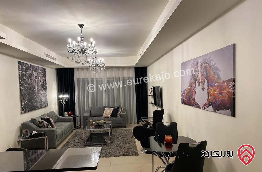 شقة مفروشة فاخرة طابق ثالث مساحة 110م للايجار في عمان - عبدون