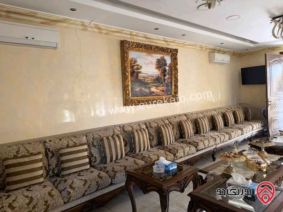 شقة ارضية مساحة 174م ترس مكرمد 90م وتراسات 100م للبيع في عمان - الرابية 