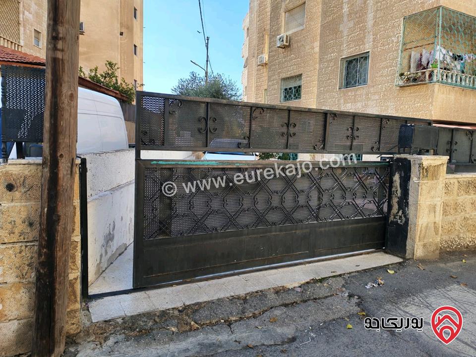 شقة مساحة 146م داخلي و 120م خارجي للبيع في عمان - ماركا الشمالية