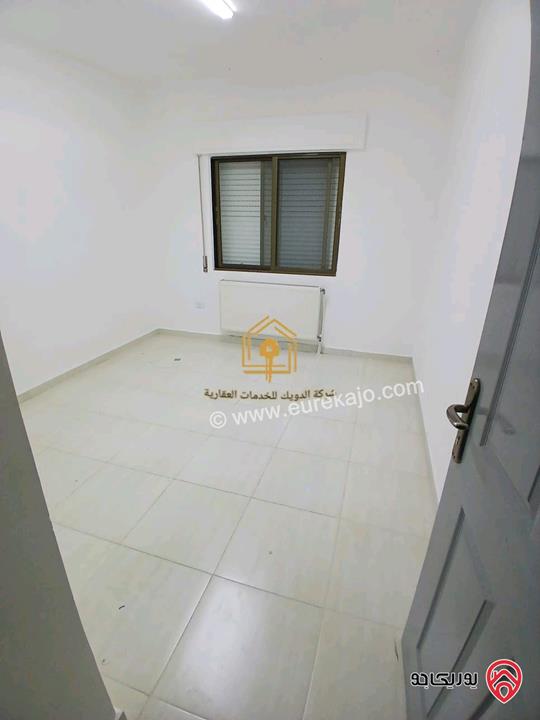 شقة فارغة طابق ارضي مساحة 100م داخلي و 30م خارجي للايجار في عمان - الدوار السابع 
