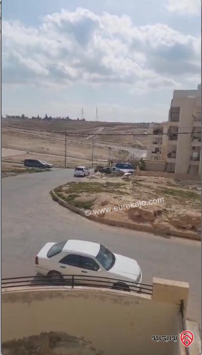 شقة ثلاث غرف نوم مساحة 96م للبيع في مدينة المجد - الزرقاء