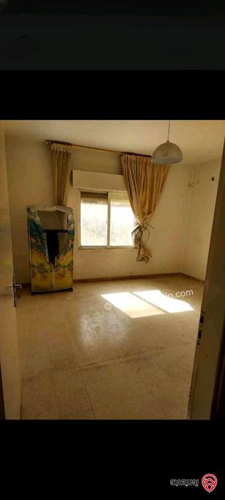 شقة طابق أول مساحة 150م للبيع في عمان - الرونق البيادر