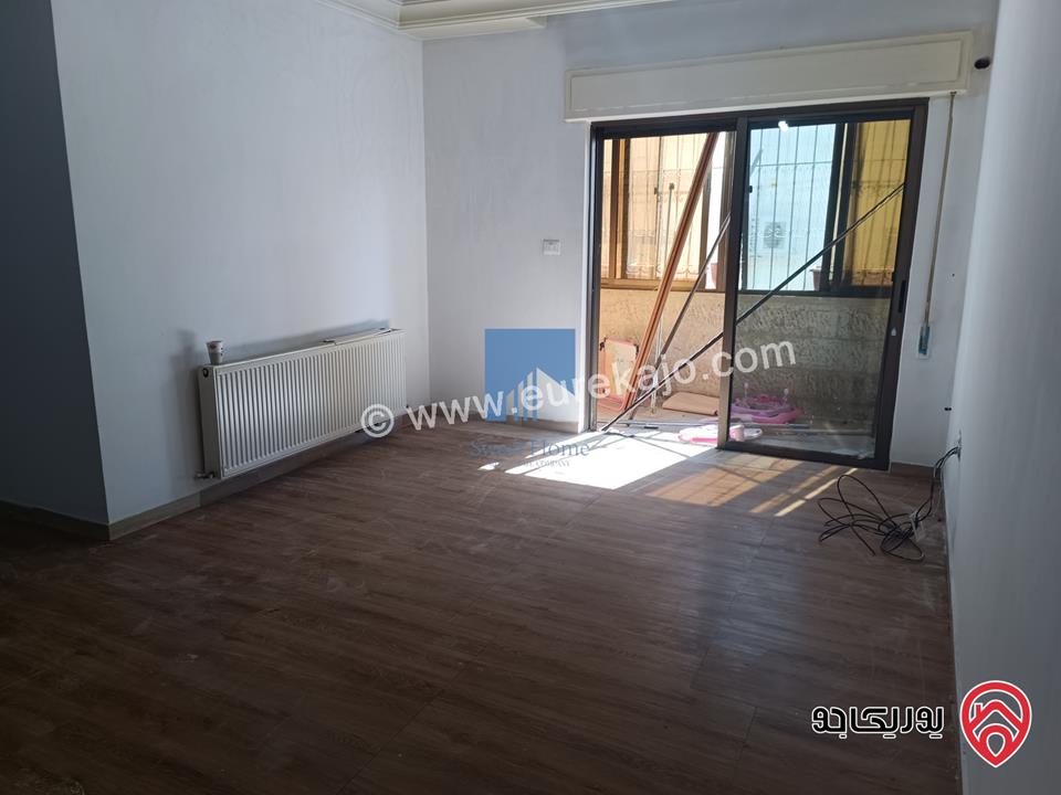 شقة مميزة للبيع في عمان - أم السماق مقابل روان كيك طابق ثالث 120م تشطيب سوبر ديلوكس بسعر مغري