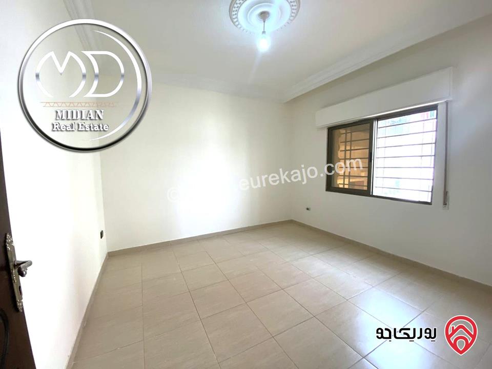 شقة فارغة للايجار في عمان - ام السماق مساحة 170م طابق اول تشطيبات سوبر ديلوكس بسعر مميز جداً