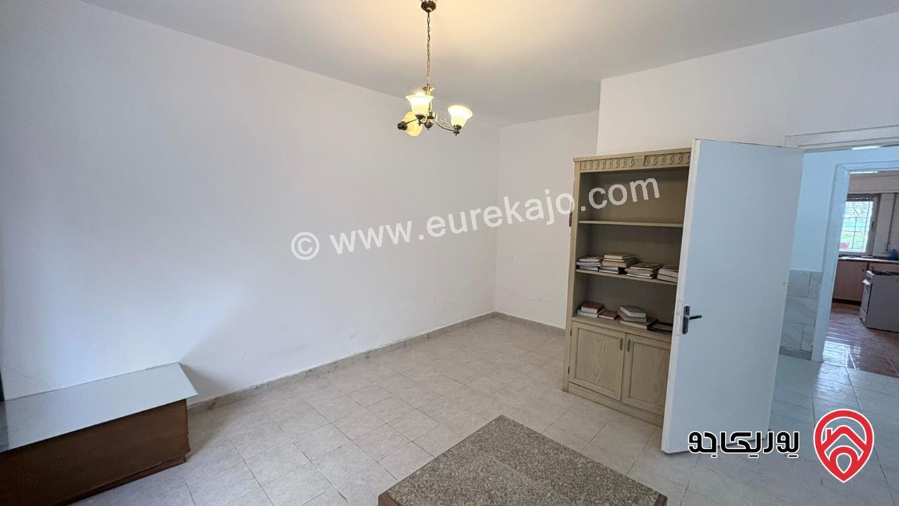 شقة طابق أرضي مساحة 175م داخلي للبيع في عمان - الشميساني