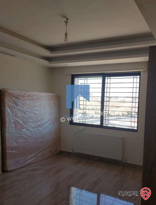 شقة أرضية فاخرة للبيع في عمان - دير غبار خلف زيت وزعتر 180م مع ترسات 100م تشطيب سوبر ديلوكس