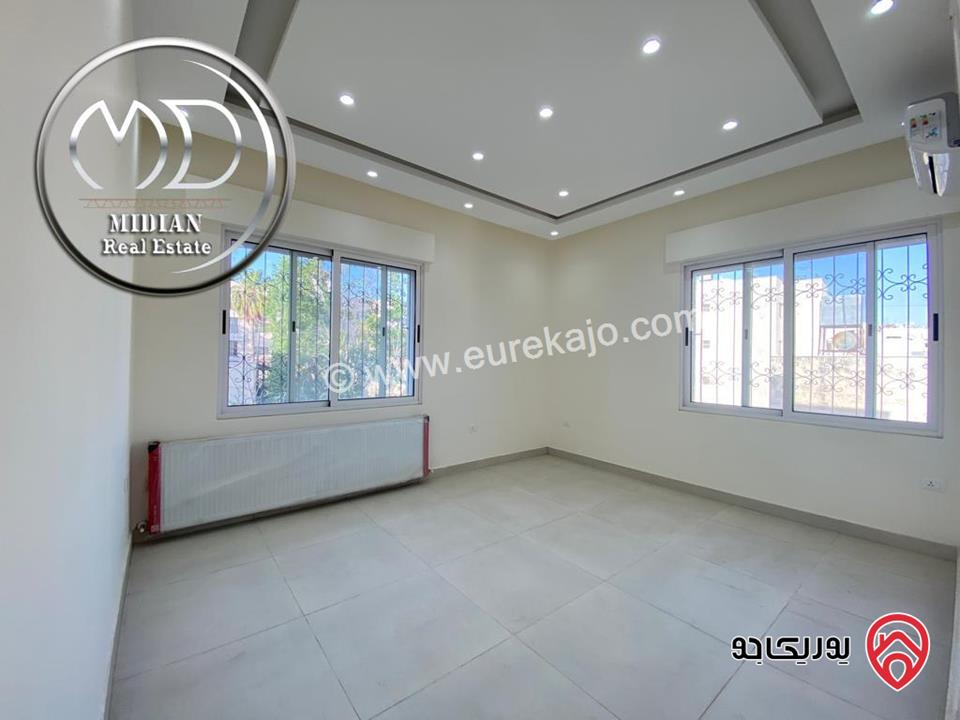 شقق فارغة للايجار في عمان - الرابية مساحات 180م تشطيبات و ديكورات عصرية فاخرة اطلالة جميلة بسعر مميز