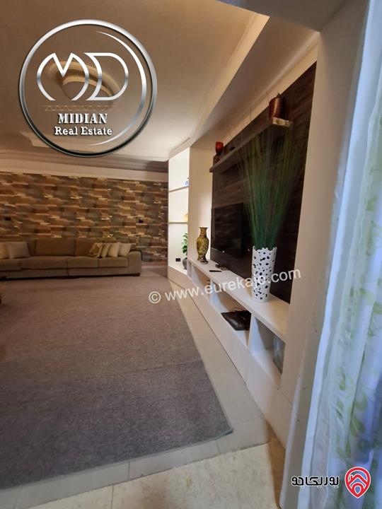 شقة شبه ارضي مفروشة للايجار في عمان - ام السماق مساحة 170م مع ترس وحديقة 150م تشطيبات سوبر ديلوكس بسعر مميز