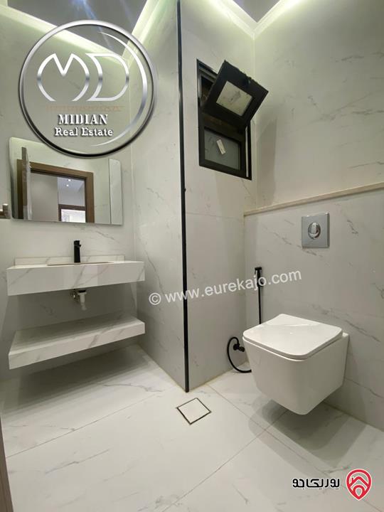 شقق جديدة للبيع في عمان - الظهير مساحات 200م & 250م تشطيبات ديكورات فاخرة اطلالة جميلة موقع مميز على ثلاث شوارع بأسعار مميزة جداً