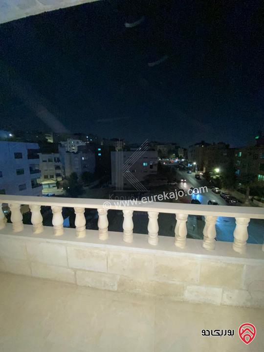 شقة مميزة طابق ثالث مع روف مساحة 164م للبيع في عمان - ضاحية الرشيد