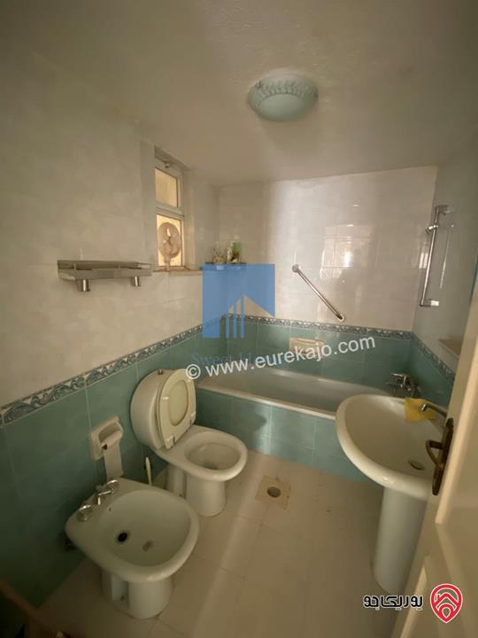 شقة مفروشة مميزة للبيع في عمان - الرابية قرب إشارة السفارة الصينية وقرب الديز إن طابق ثاني 130م بسعر مغري