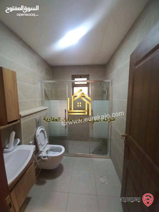 شقة سوبر ديلوكس طابق ارضي 250م داخلي و 150م خارجي للايجار في عمان - خلدا 