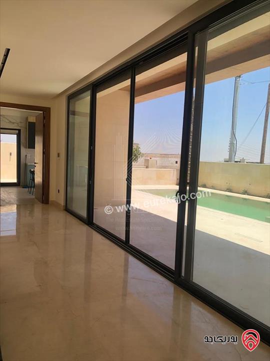 فيلا مستقلة فاخرة مساحة 660م على أرض 501م للبيع في عمان - بدر الجديدة