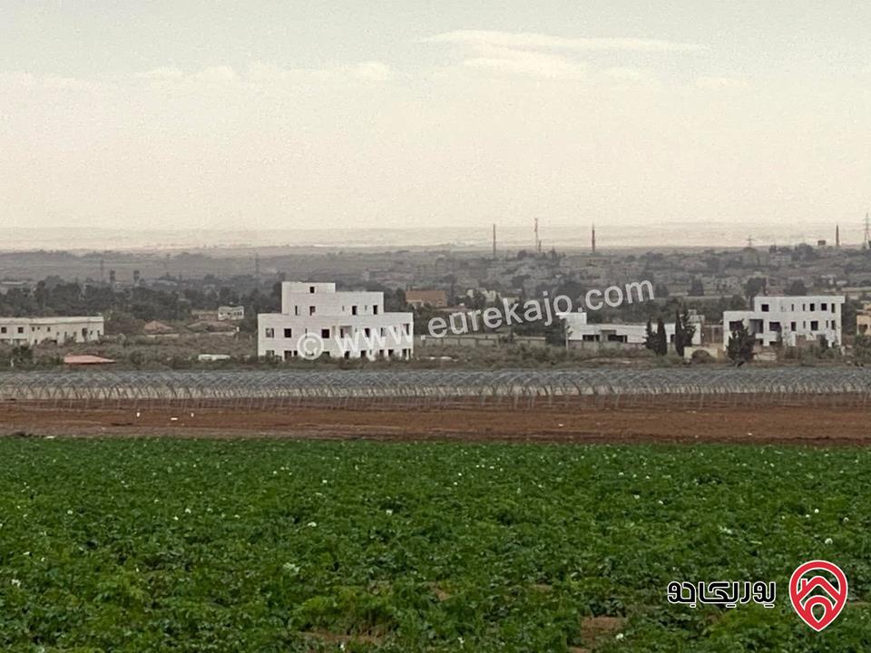 قطعة أرض مساحة 1 دونم و 900م للبيع في عمان - أم العمد النجمية