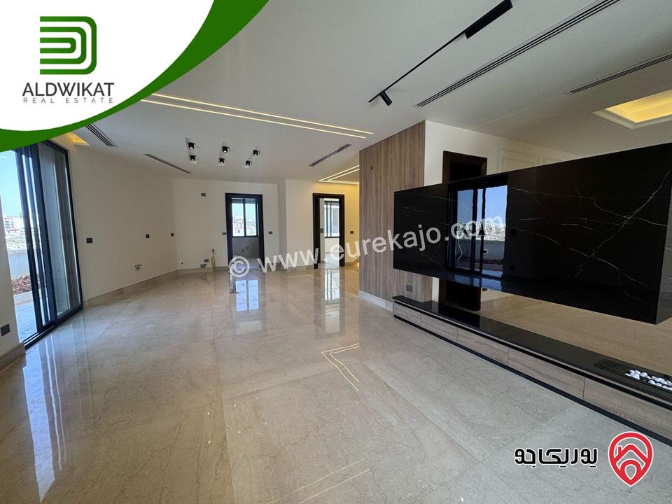 مشروع فلل للبيع في عمان - رجم عميش المساحات تبدأ من 450م الى 600م موقع مميز