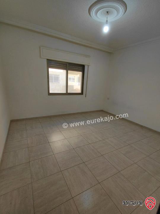 شقة فارغة طابق ثاني مساحة 190م للايجار في عمان - خلدا 