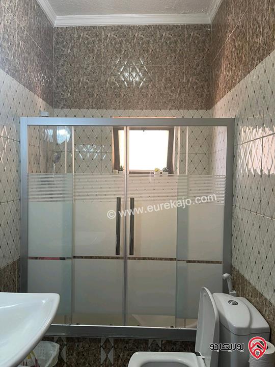 شقة سوبرديلوكس للبيع في الزرقاء - الزرقاء الجديدة مساحة 155م + 20م ارضي معلق