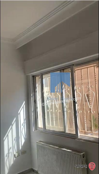 شقة أرضية مميزة للبيع في عمان - أم السماق - خلف الدر المنثور 210م مع حديقة وترسات 120م بسعر مغري