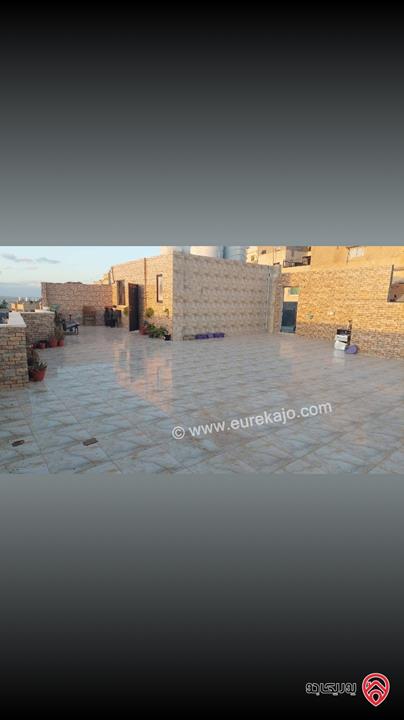 عمارة مكونة من 4 طوابق للبيع في عمان - ماركا الجنوبية، نادي السباق، حي ربوة