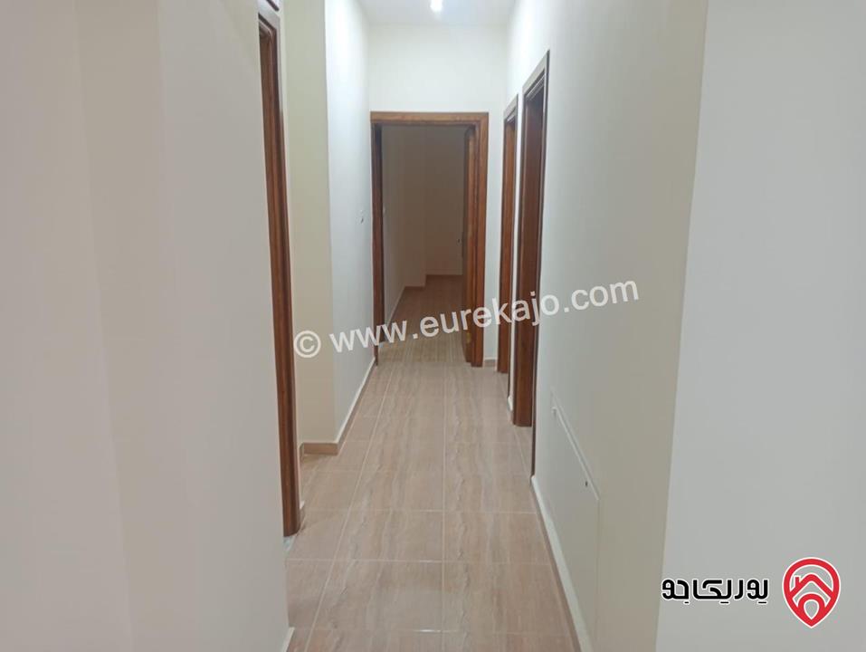 شقة طابق أرضي مساحة 200م للايجار في عمان - تلاع العلي 