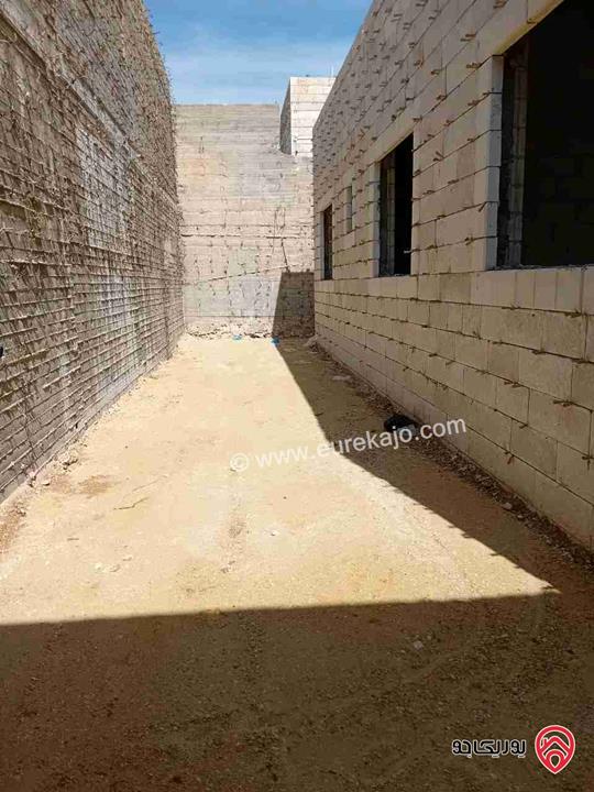 فيلا عظم مساحة 268م على أرض 513م للبيع بسعر التكلفة من المالك مباشرة بداعي السفر في عمان - طبربور 