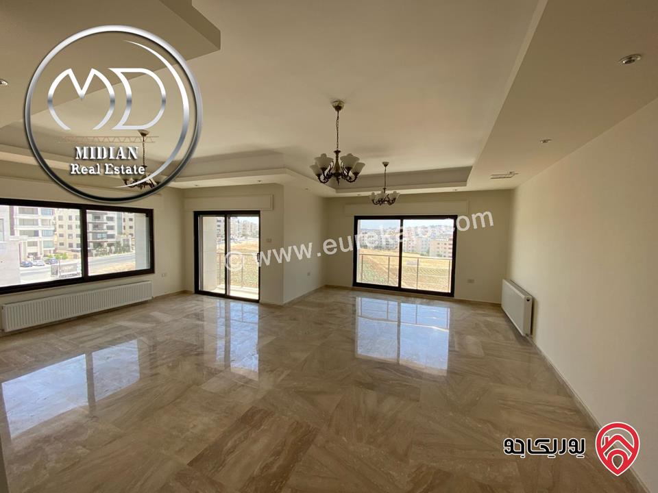 شقق جديدة للبيع في عمان - دير غبار مساحات 230م 4 نوم تشطيبات و ديكورات سوبر ديلوكس اطلالة جميلة بسعر مميز جداً