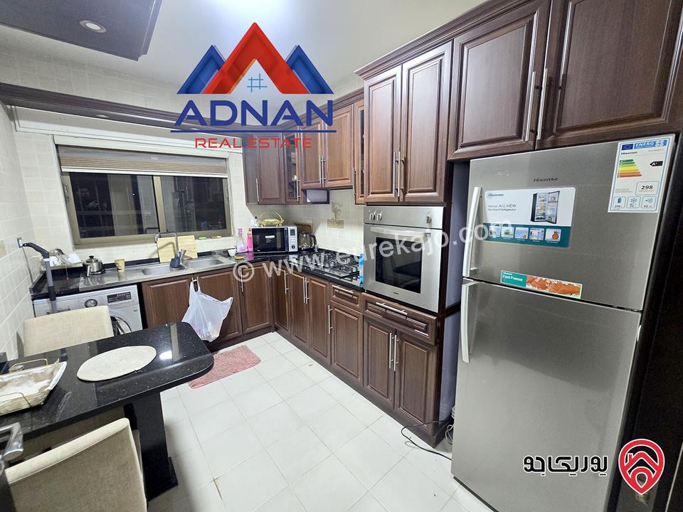 شقة أرضية مساحة 111م مع تراس 40م للبيع في عمان - خلدا 